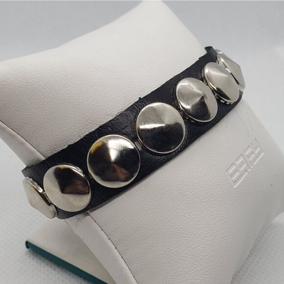 Yik Fung Black Studded Bracelet - Picture 2 of 6